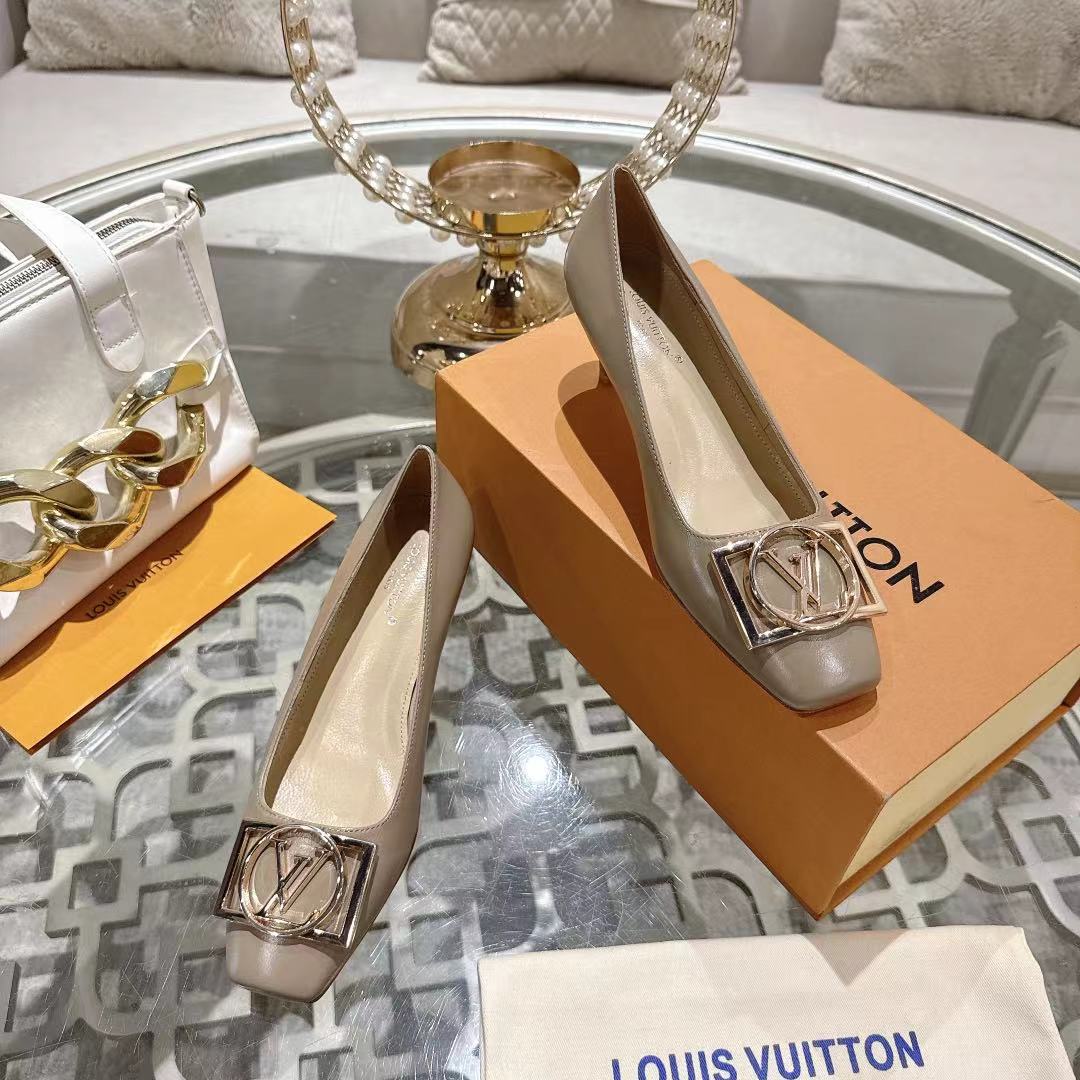 Women's high heels